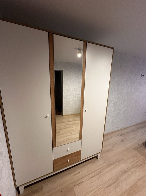 Продам 1 кімнатну квартиру з ремонтом та меблями Рівне - зображення 3