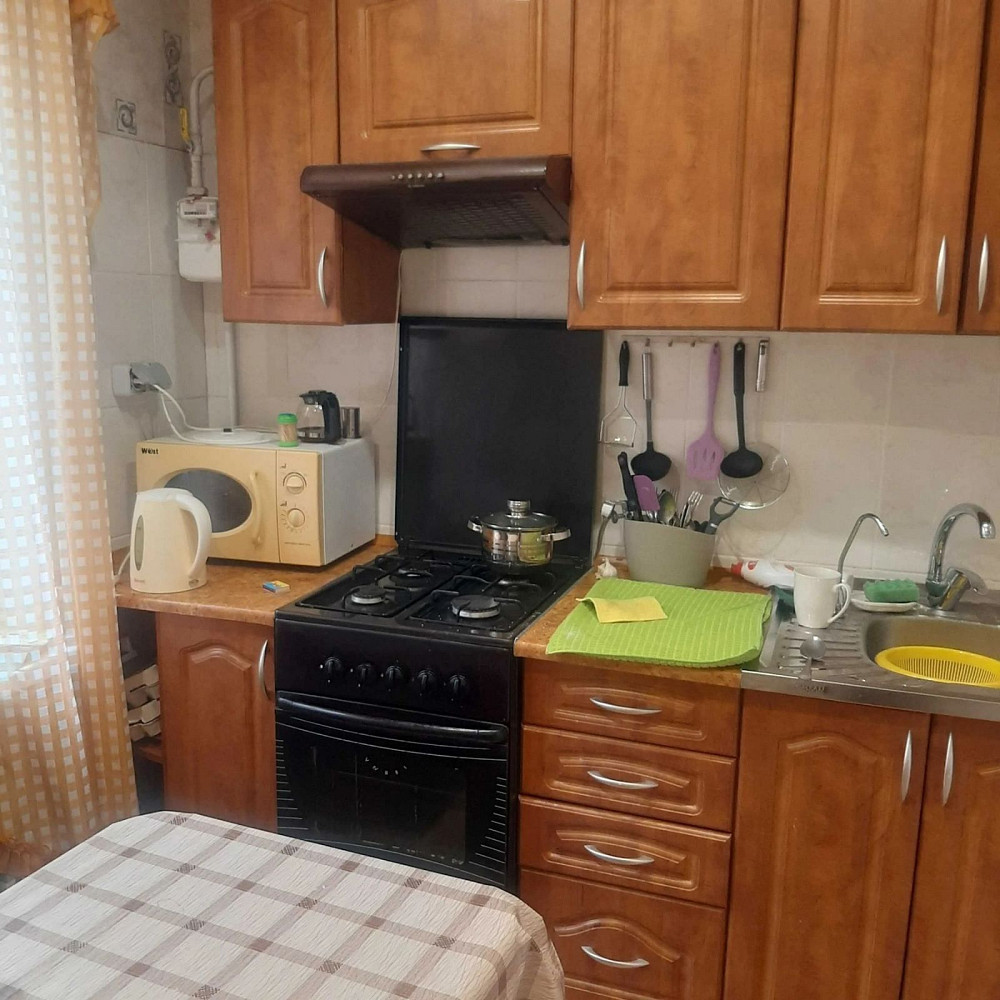 Продам 1 ком. на Бородинском, ул. Товарищеская 1 выс.этаж 9ти эт. дома Запорожье - изображение 1