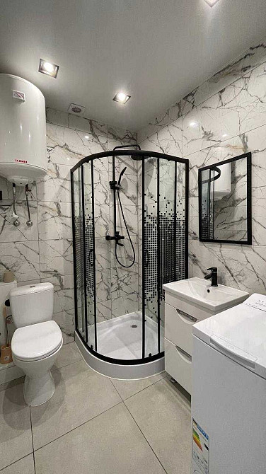 Здам в оренду квартиру студію з сучасним ремонтом Ровно - изображение 4