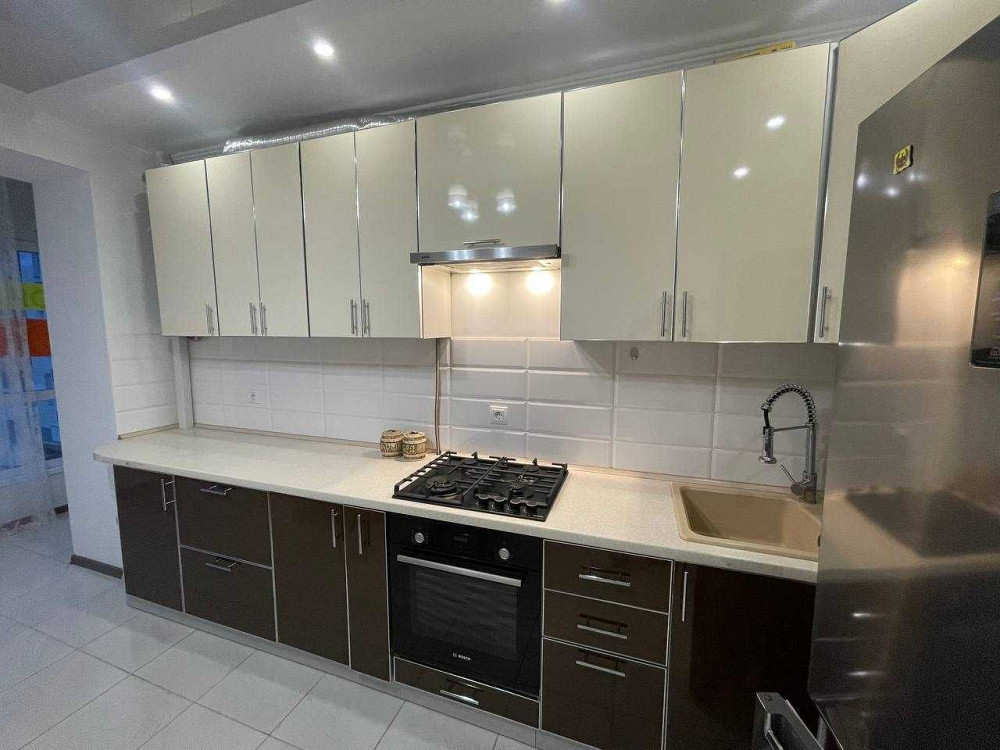 Оренда 2 кім.квартири по вул. Височана. Ивано-Франковск - изображение 1