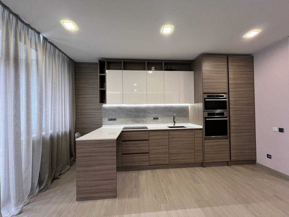 Драгоманова 2, оренда квартири. Видова на озеро. Вільна. Київ - зображення 1