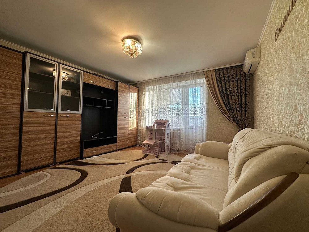 Оренда однокімнатної квартири на Павла Тичини Винница - изображение 1