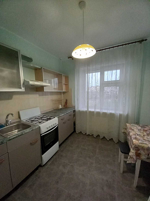 Сдам 1-к. квартиру, Южный мкрн Запорожье - изображение 1