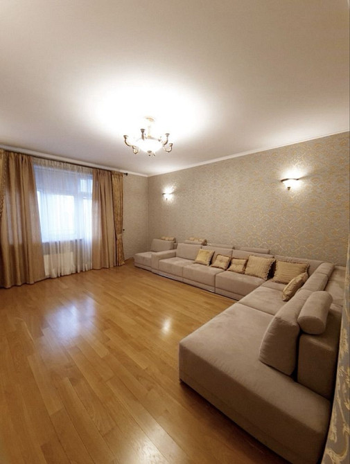 Продається 3-кімнатна квартира Киев - изображение 1