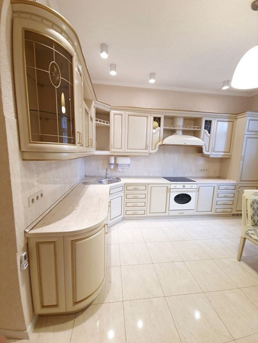 Продається 3-кімнатна квартира Киев - изображение 2