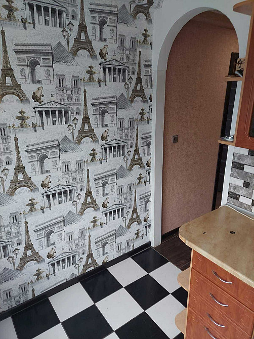 Продам 2-комнатную квартиру Центр Святогірськ - зображення 2