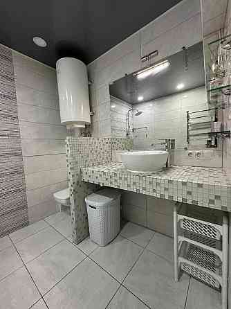 Продам 2 ком квартиру на Тополе ! Дніпро