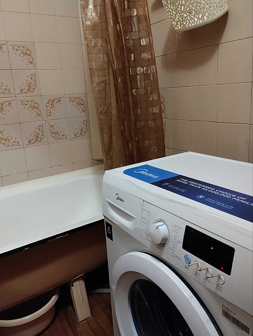 Здам однокімнатну квартиру на вулиці Тростянецькій 5 Б, в  Дарницькому Киев - изображение 1