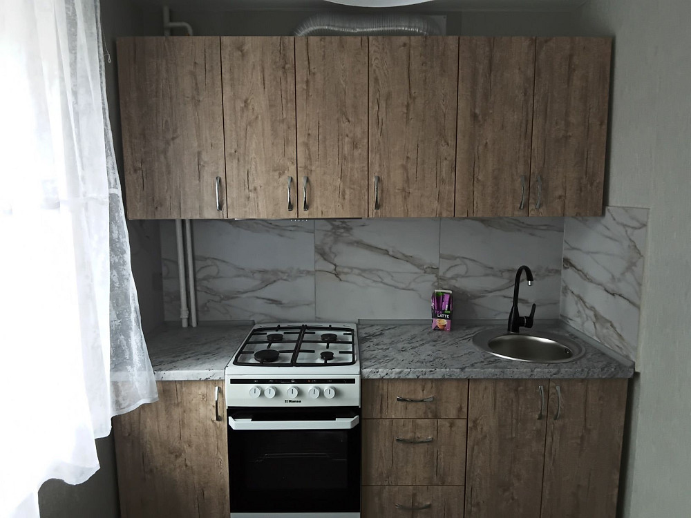 *Сдам 3 комнатную квартиру Кам`янське (Запорізька обл.) - зображення 1