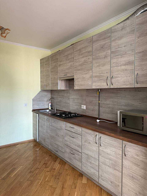 Оренда великої трикімнатної квартири по вул. Галицька 118в Ивано-Франковск - изображение 2