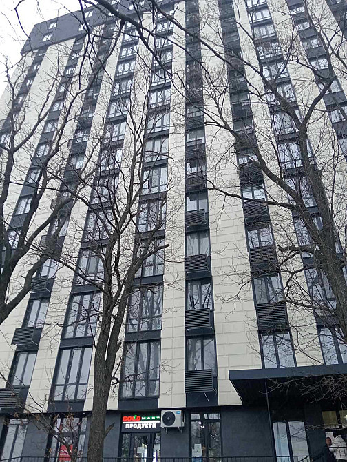 Оренда просторої квартири 43,6 м2 в новому ЖК Чабани Плаза. Чабани - зображення 1