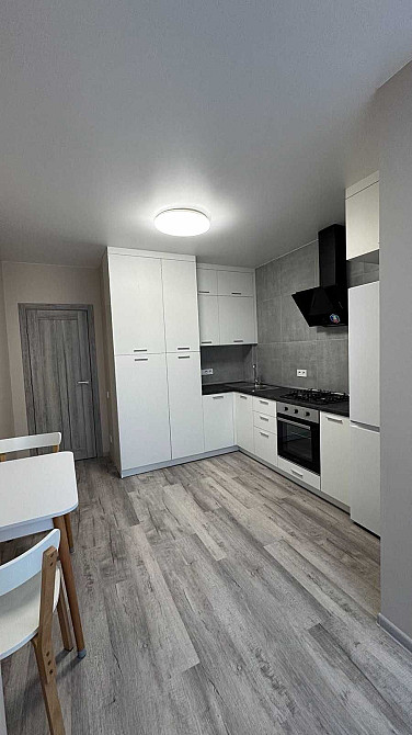 Квартира з новим ремонтом 42 м2. Центральний парк. Ірпінь - зображення 6