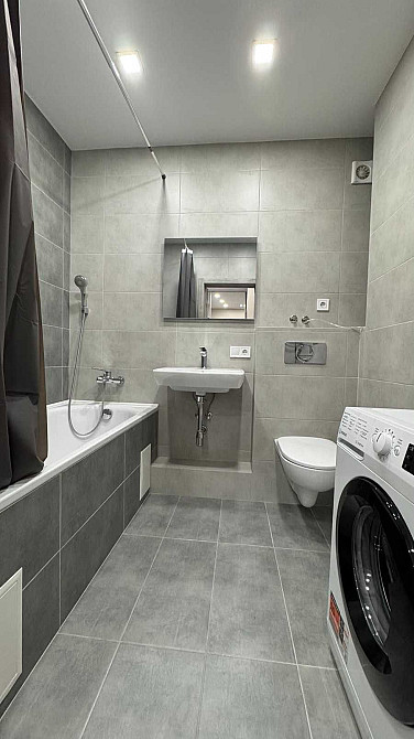 Квартира з новим ремонтом 42 м2. Центральний парк. Ірпінь - зображення 1