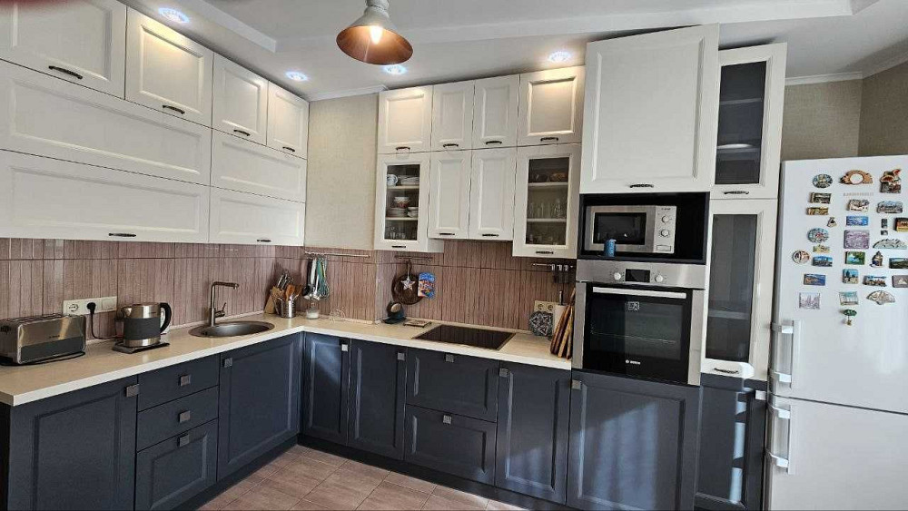 Парк Победы ! Говорова. 52 м. Кухня 14 м. Ремонт, мебель ! Одесса - изображение 1