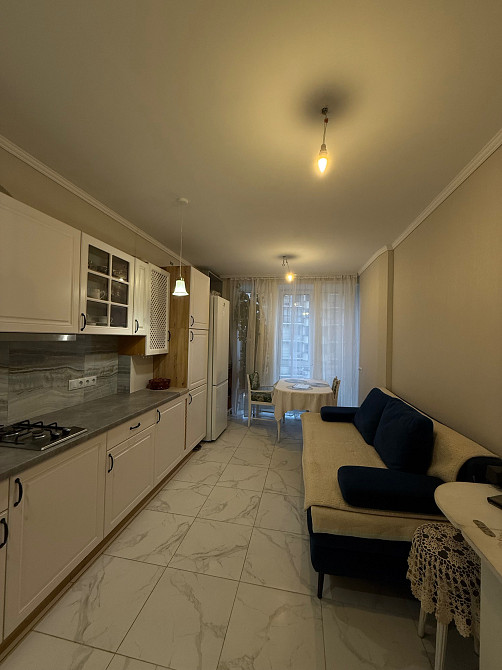 Продаж однокімнатної квартири з сучасним ремонтом в Ірпені Ірпінь - зображення 1