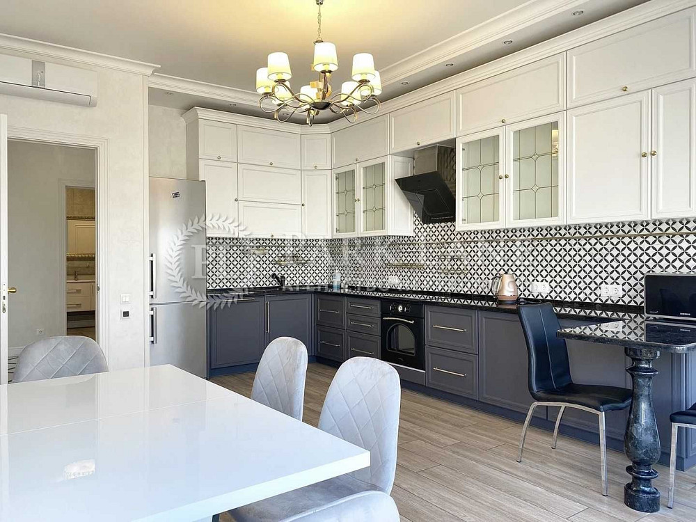 Світла та простора 4к. квартира, Центр, Печерськ, Кловський узвіз 7 Киев - изображение 2