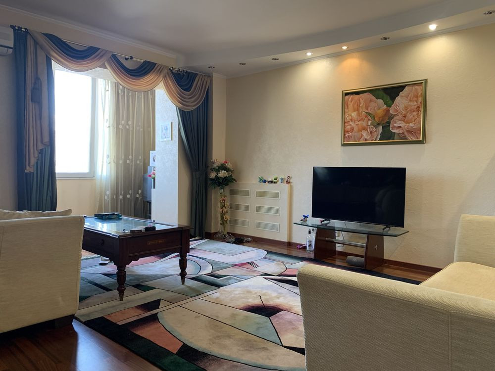 Продажа 3кв 98м Ул. Мазепы 12-А Евроремонт. Мебель. Метро 5 мин ходьбы Киев - изображение 5