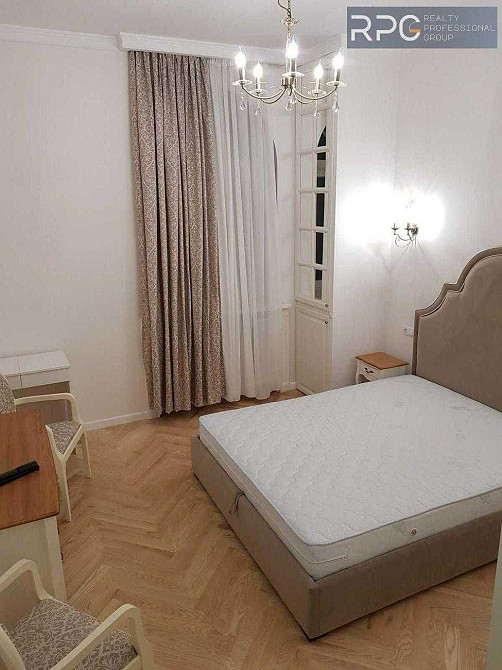 Поділ.4-х кімнатна.ЦЕНТ.Кожум'якька 2.ВОЗДВИЖЕНКА. Київ - зображення 1