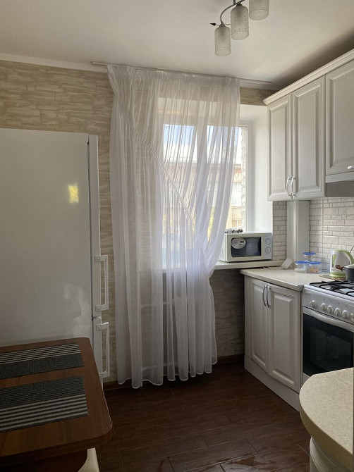 Сдаю 2к улица Бузника р-он Ц. Стадиона Николаев - изображение 3