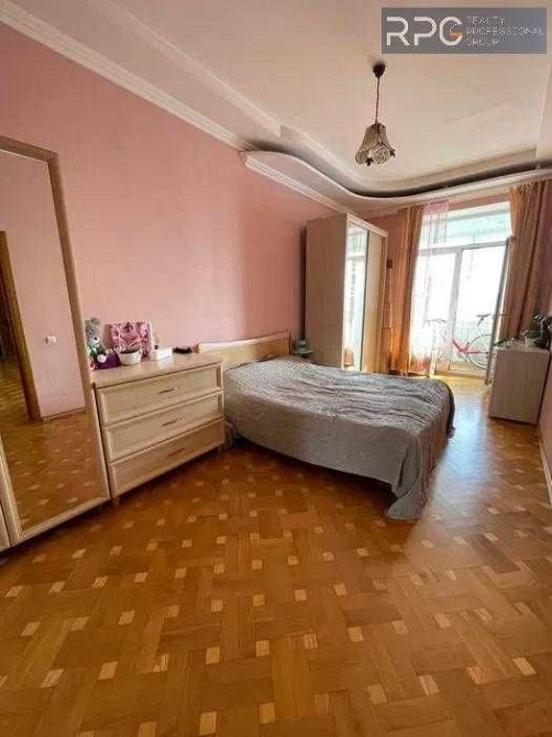 Оренда 2к квартира Печерська Палац України Дружби Народів Київ - зображення 1