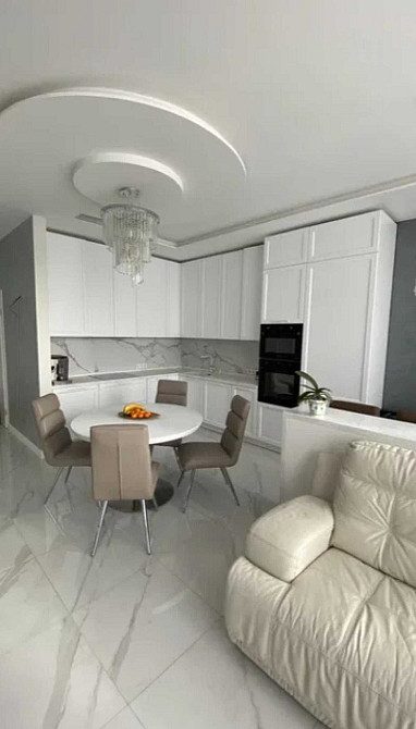 ЖК Seven / Пентхаус / 5 комнат/ Гардеробная комната Киев - изображение 2