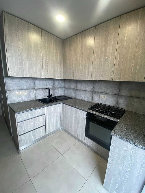 Здам 1-но кімн. кв-ру ЖК Петрівський Квартал, вул. Хмельницького, 13. Святопетровское (Киево-Свят. р-н) - изображение 1