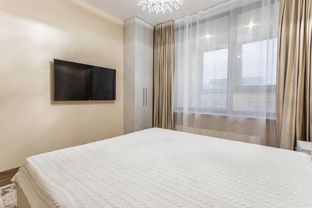 АРЕНДА 2-комнатной квартиры Tetris Hall Печерск Киев - изображение 2