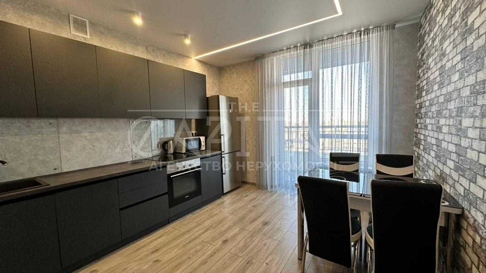 ЖК Каховский / 2 комнаты / метро Левобережная / Выставочный центр Киев - изображение 1