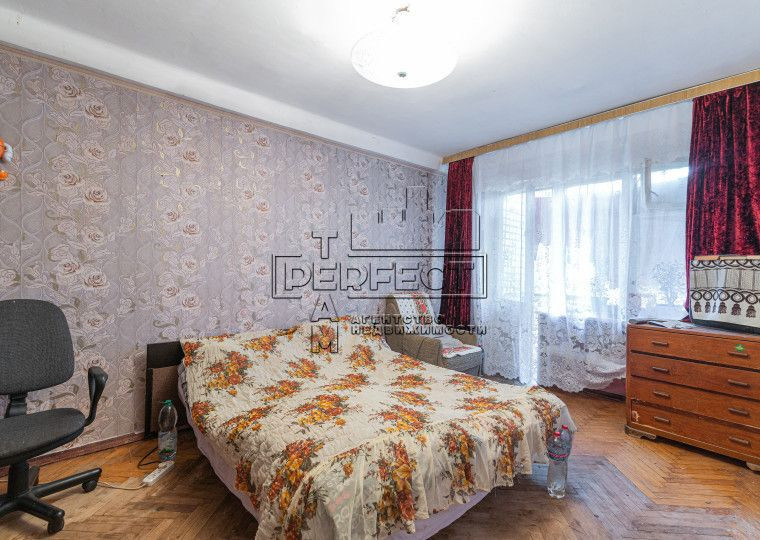 Продаж 1к квартири Каденюка ( Гагаріна) (проспект) 5/2 Киев - изображение 1