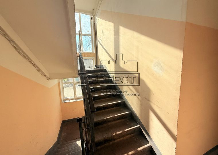 Продаж 1к квартири Братиславська 30а / Братиславская 30а Киев - изображение 8