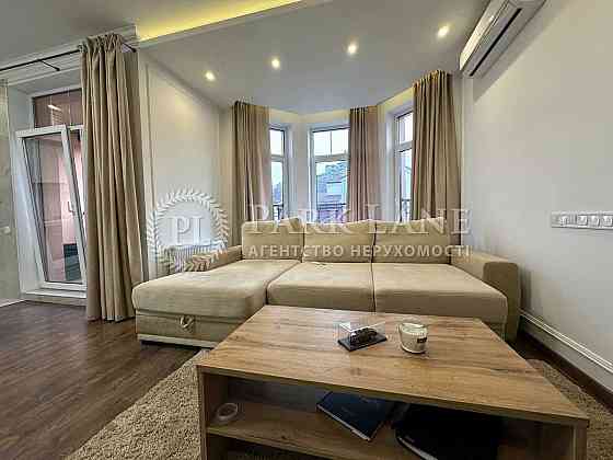 Центр Продаж 2к квартири ЖК Поділ Град Дегтярна 18 Контрактова Киев