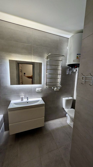 Продається 2х кімнатна квартира Харківське шосе 15а м. Дарниця Киев - изображение 2