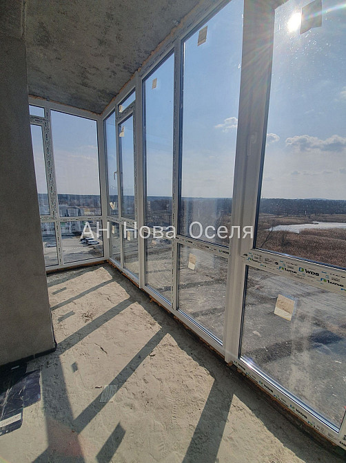 Продам 2х кім квартиру в новобудові, панорамні вікна  - зображення 1