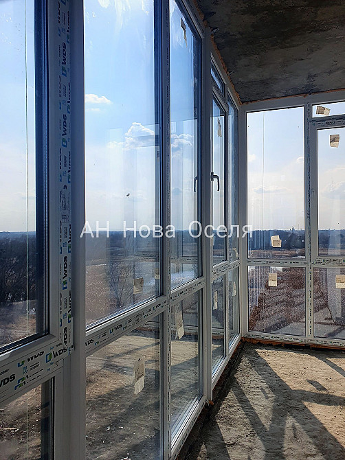 Продам 2х кім квартиру в новобудові, панорамні вікна  - зображення 2