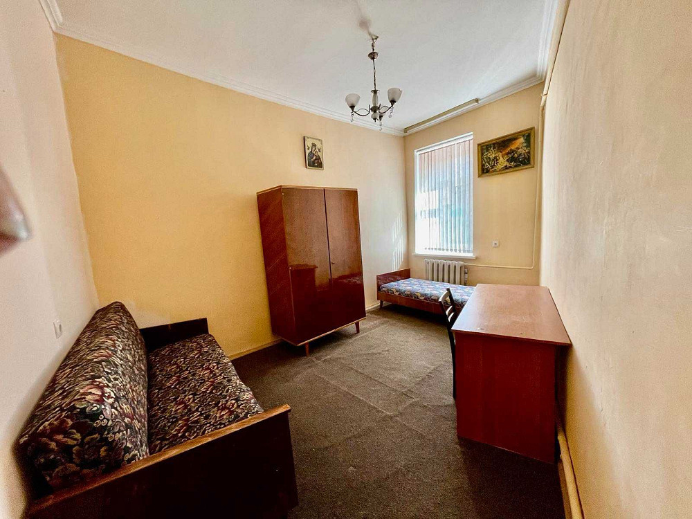 продаж 1к.кв вул. Промислова 29м перший поверх 36т.дол Львів - зображення 2