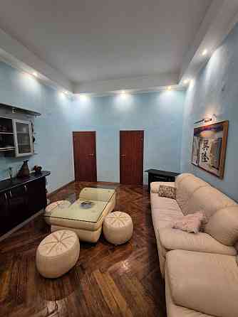 Двокімнатна квартира на Старосінній площі Одесса