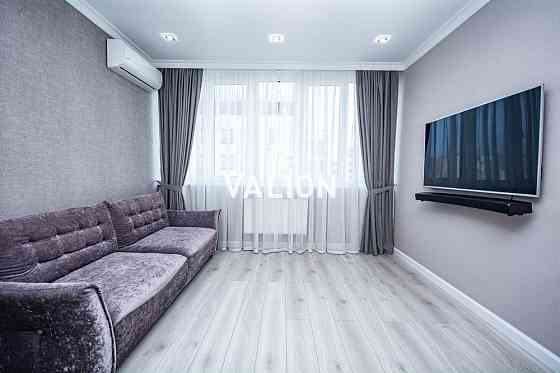 Без % Продаж 3к.квартири вул.Конева 12 ,метро Іподром, ЖК Венеція . Киев