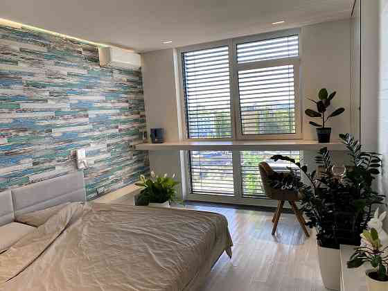 Аренда 2К 81 м2 Французский квартал 2, Маккейна 3а Киев