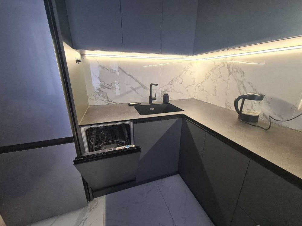 Містечко Центральне, Височана 18, сучасна квартира Ивано-Франковск - изображение 4