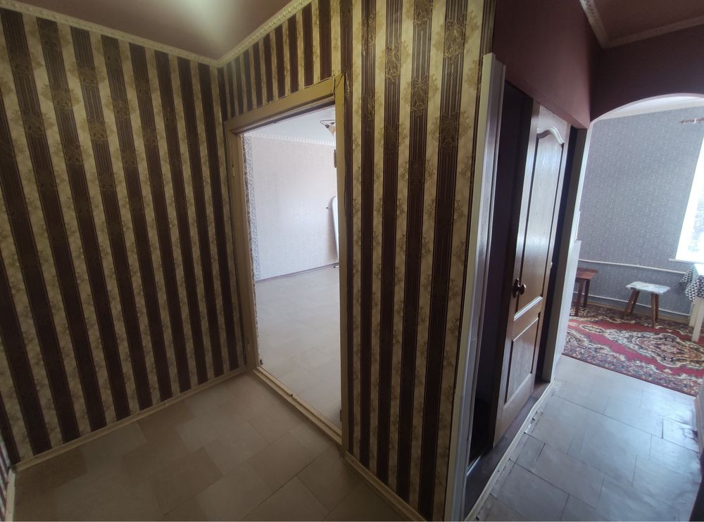 Оренда 1- кімн. квартири мкр- н Даманський Кривий Ріг - зображення 3