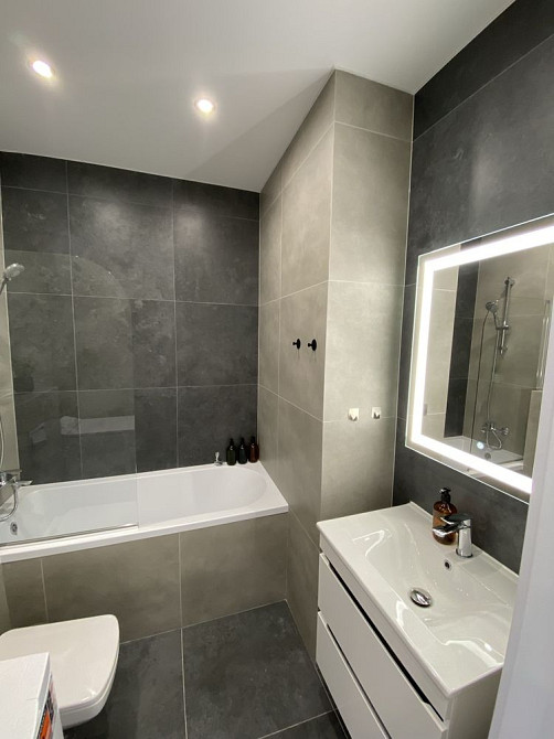 Власник Жк Америка В. Великого, поруч Національний Стрийська Княгині Львов - изображение 8