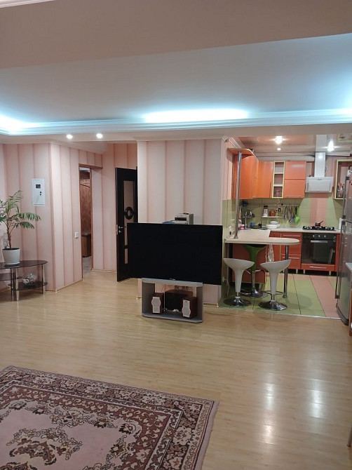 Здається велика 3х кімнатна квартира  Хортицький район Запоріжжя - зображення 8