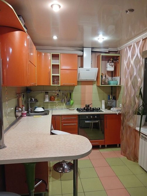 Здається велика 3х кімнатна квартира  Хортицький район Запоріжжя - зображення 1