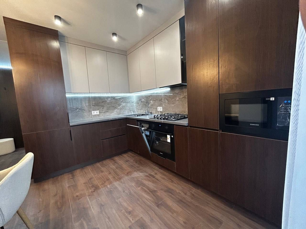 Терміновий продаж 2 к квартира ЖК Фемелі Плаза Ивано-Франковск - изображение 3