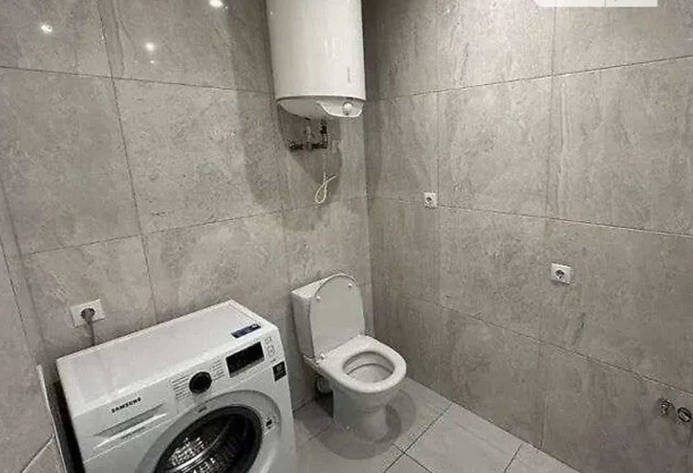 65000 ЖК Мира 1 Продам КЛАССНУЮ 2 комнатную квартиру 2 этаж! AS Харьков - изображение 4