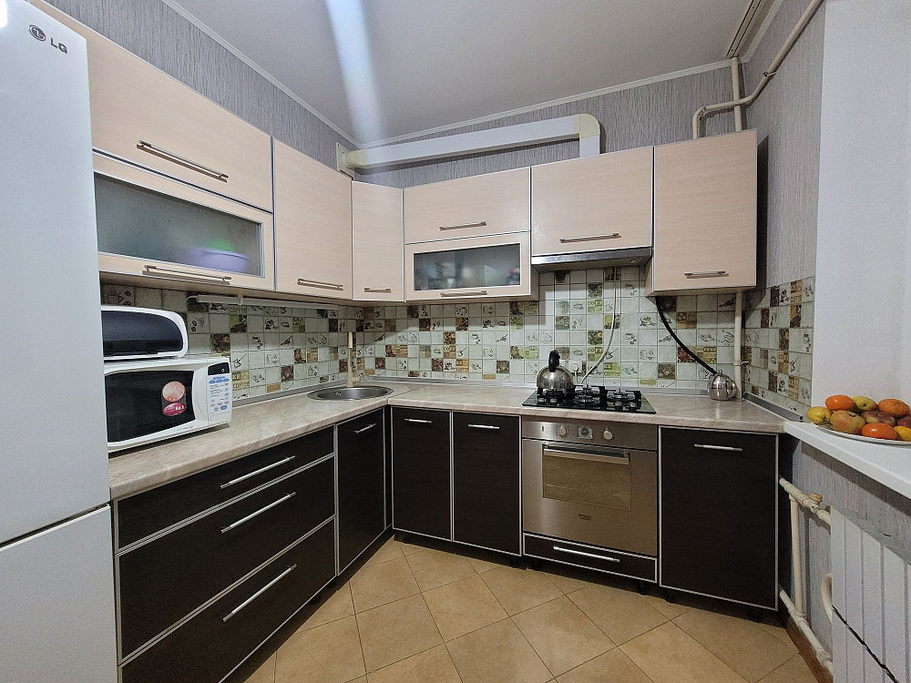 Продам 2 ком квартиру, Песочин,Мобиль,Жёлтый квадрат Песочин - изображение 1