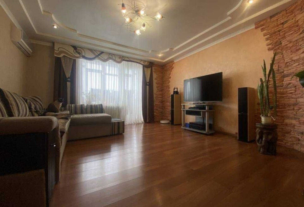 ПРОДАМ  3 кім , 4/9 , Жадова, з ремонтом Кропивницкий - изображение 1