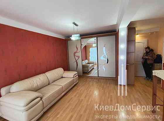 Продаж 1 кімнатної квартири метро Лівобережна Куліша 1  Вільна Киев