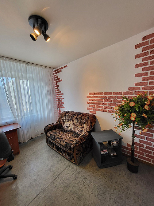 Продам трёхкомнатную крупногабаритную квартиру. Левый берег. 5 мкр. Кам`янське (Запорізька обл.) - зображення 7