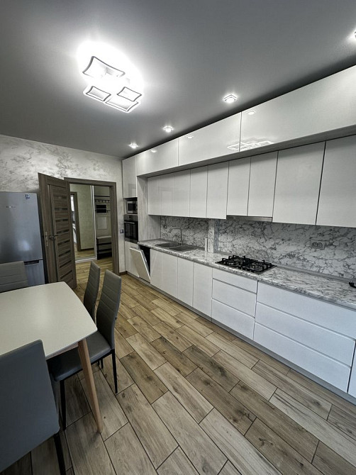 ЛИПКИ БІЛЯ ОЗЕРА Оренда 2 кімнатна квартир вул. Мазепи ЖК Липки Ивано-Франковск - изображение 2